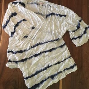 Jessica Simpson nursing kimono